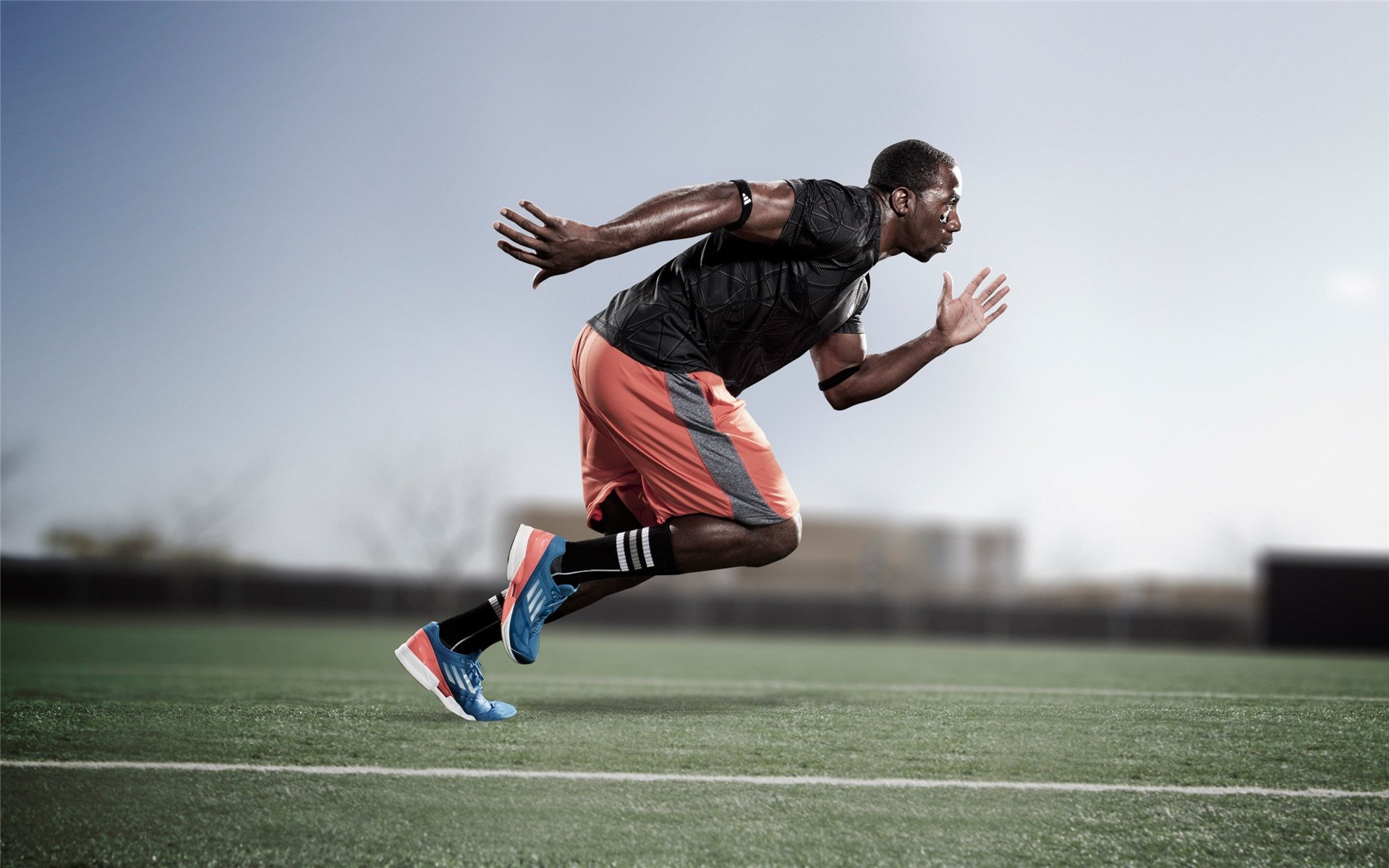 全国中学生篮球联赛激战正酣参赛队伍数量再创新高，全国中学生蓝球联赛